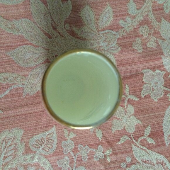 Hand painted vase 8" tall floral gold rim home indoor decor - Picture 6 of 6